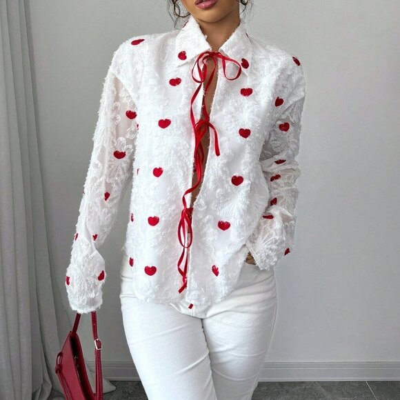 Red And White Casual Women's Contrast Heart Cut-Out Tie Up Blouse - Picture 4 of 6